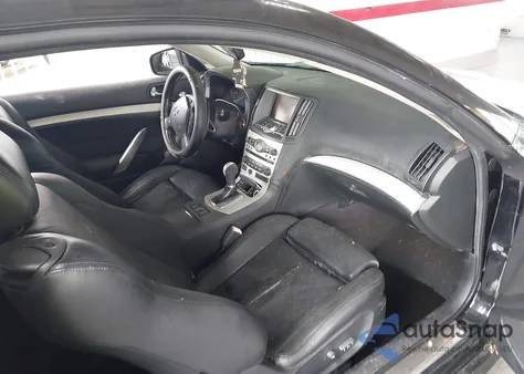 2008 Infiniti G37 Journey из США, поврежденный, VIN JNKCV64E48M124637